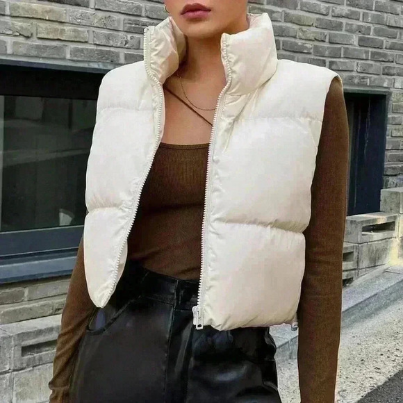 Beige Casual Women's White Sleeveless Padded Coat - Picture 4 of 6